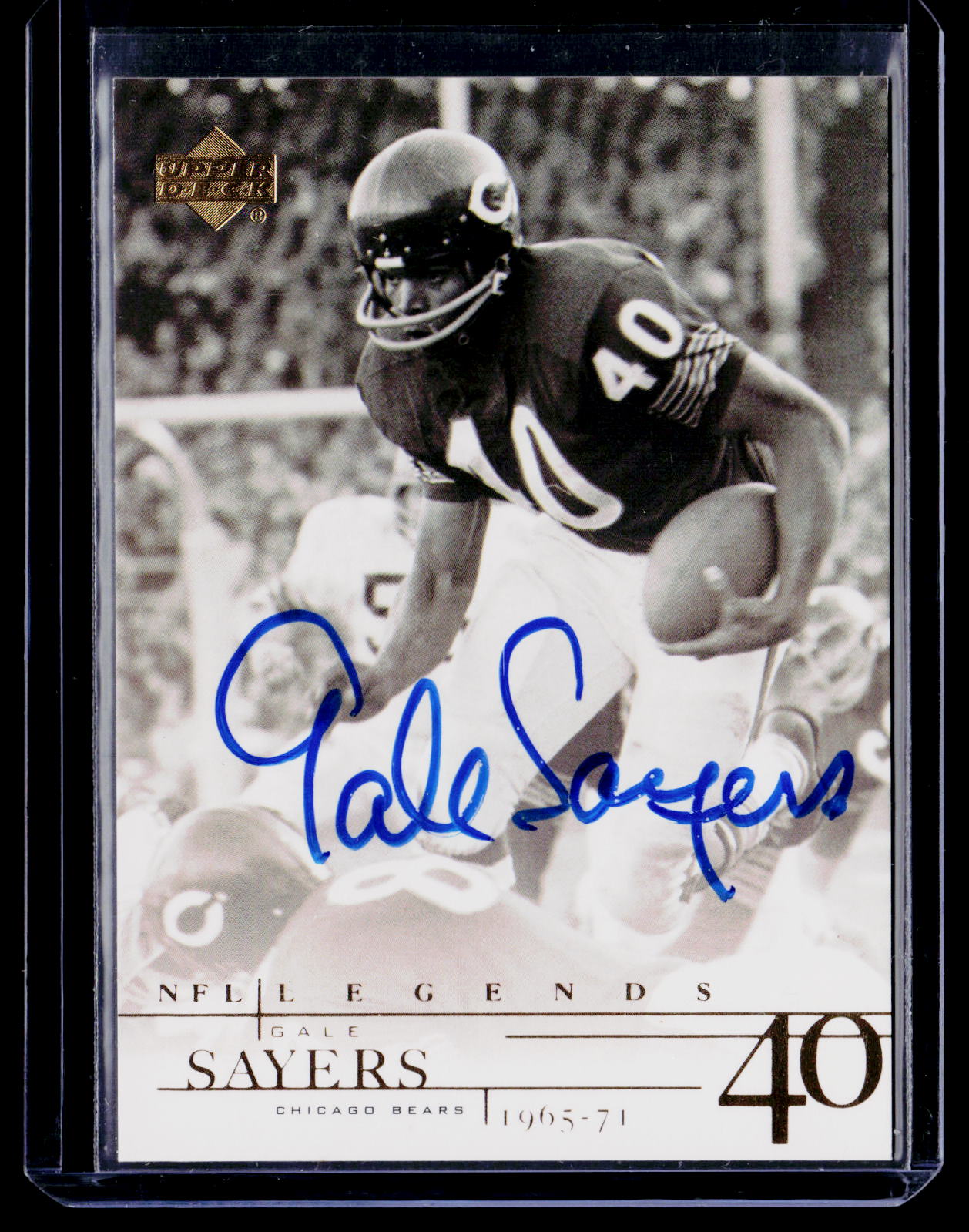 2001 Upper Deck Legends #GS Gale Sayers Autographs