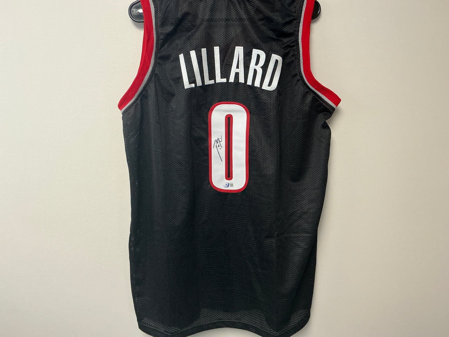 Damian Lillard Autographed Custom Jersey
