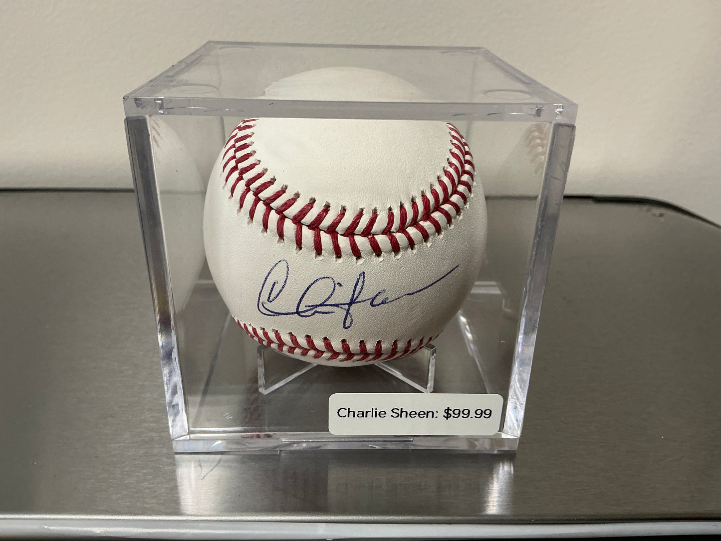 Charlie Sheen Autographed Baseball (Beckett COA)