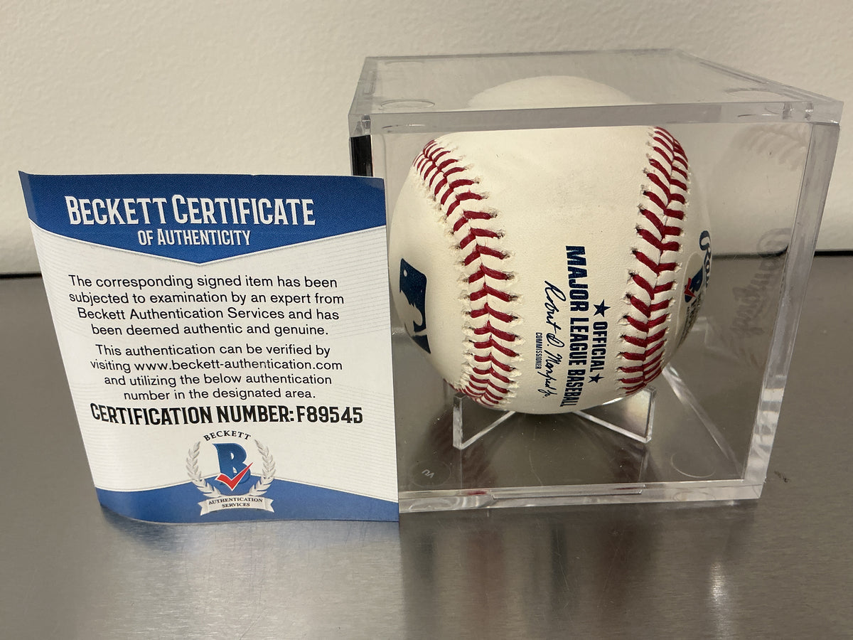 Gleyber Torres Autographed OMLB Baseball (BAS COA)