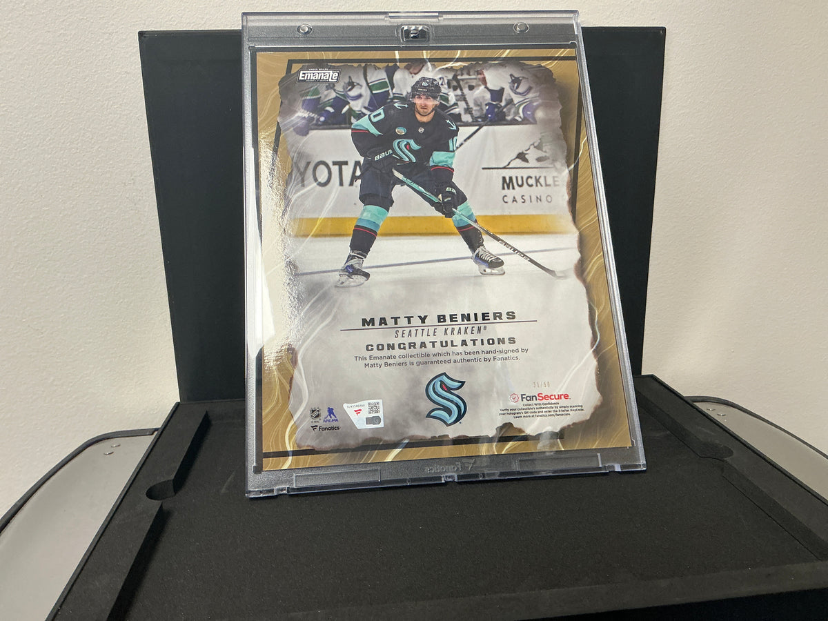 2024-25 Fanatics Emanate Under Wraps Matty Beniers Auto #/50