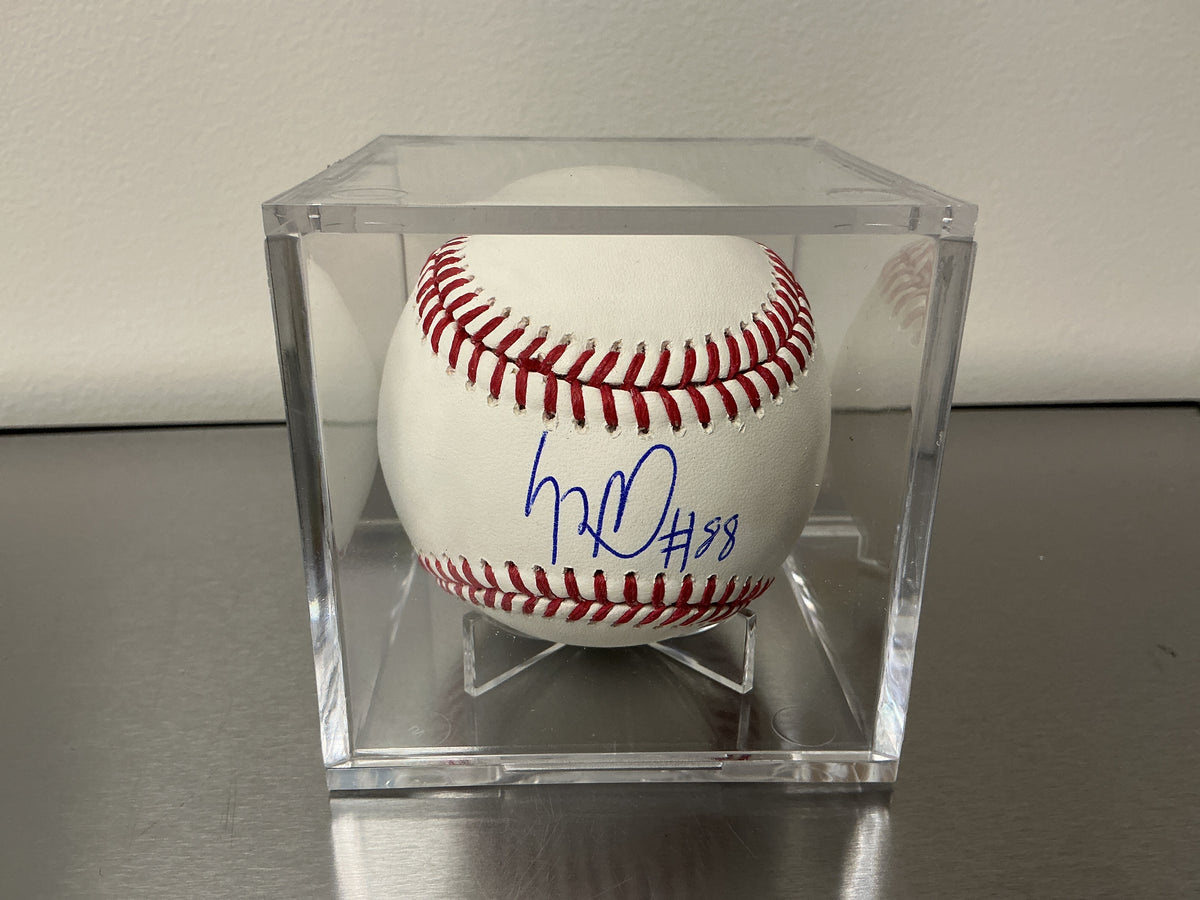 Luis Robert Autographed OMLB Baseball (BAS COA)