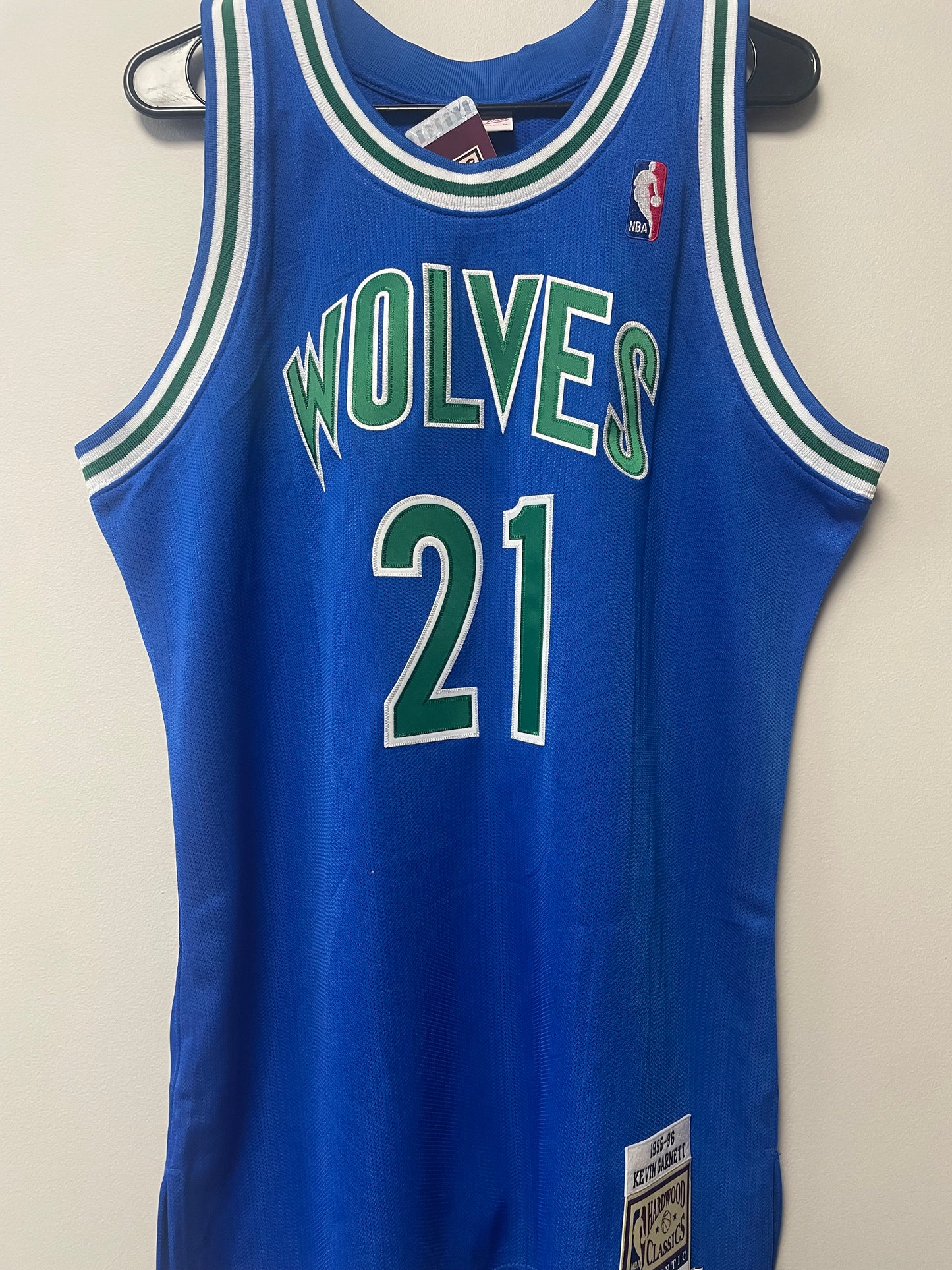 Kevin Garnett Autographed Authentic Jersey