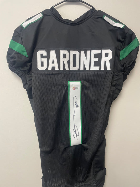 Sauce Gardner Autographed Custom Jersey